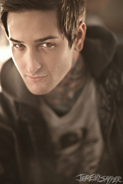 mitchfaceprint300_grande.jpeg?