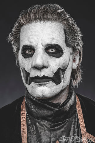 Papa IV - Up Close and Personal - limited edition 8x12 crystal pearl print (Black Friday Exclusive)