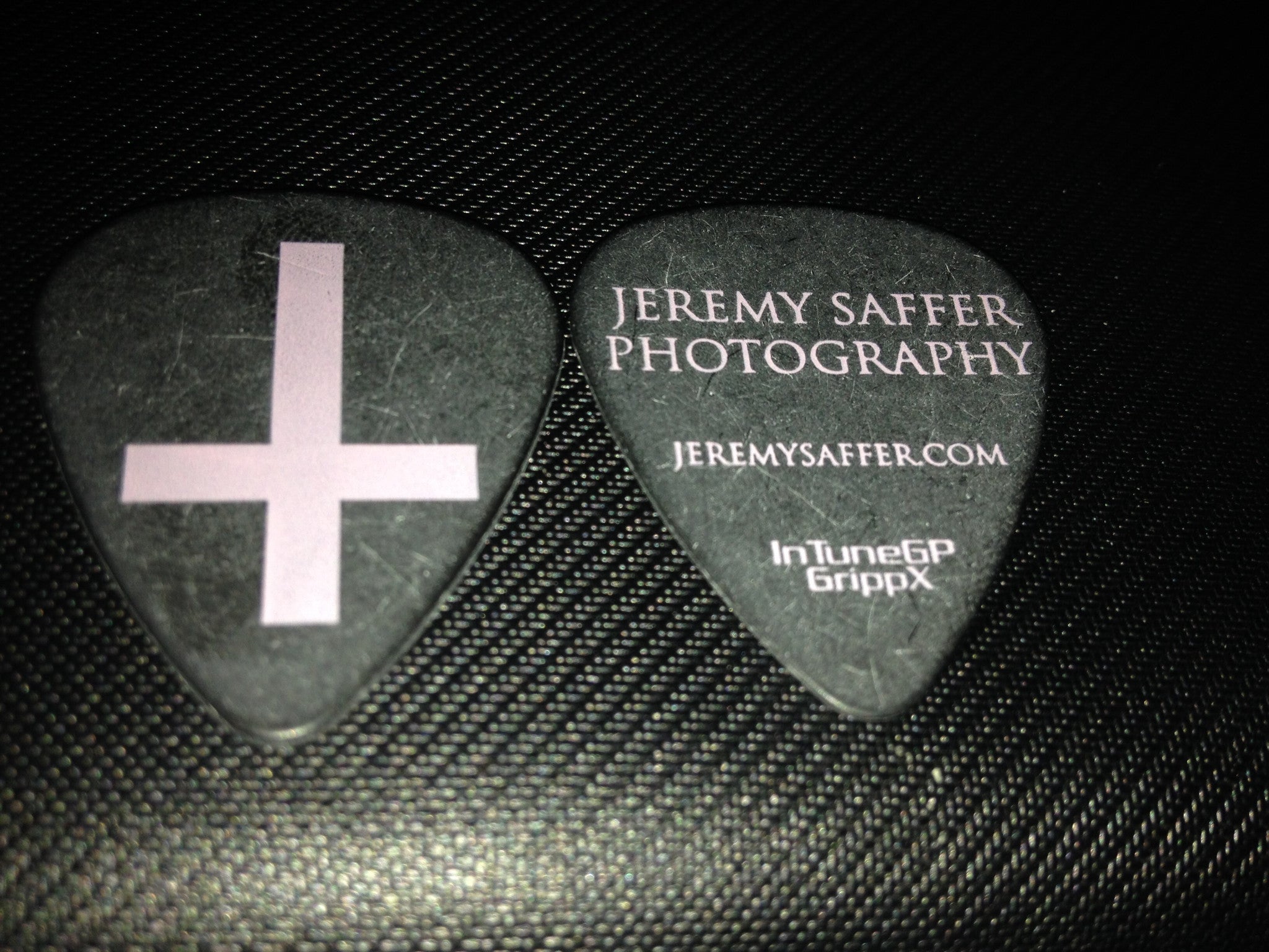 Inverted Pink Guitar Pick – jeremysaffer